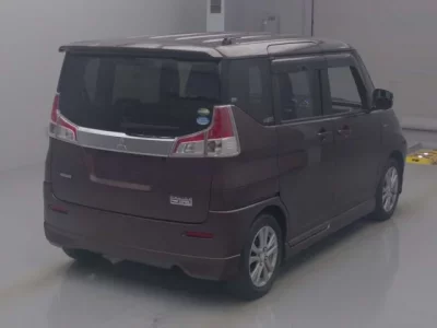 Mitsubishi DELICA D2