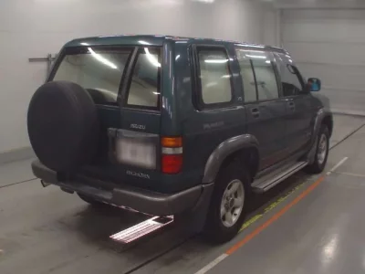 Isuzu BIGHORN