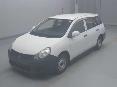 Mitsubishi LANCER VAN