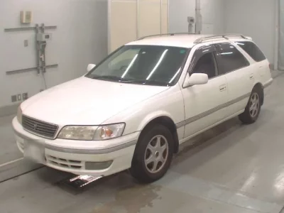 Toyota MARK2 QUALIS