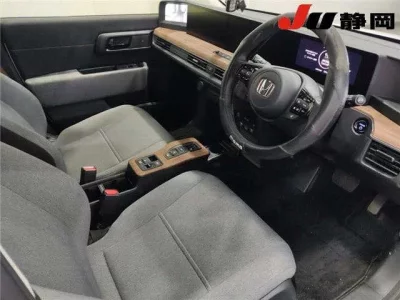 Honda E