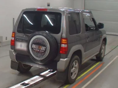 Mitsubishi PAJERO MINI