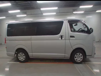 Toyota REGIUS ACE VAN