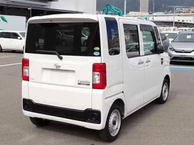 Daihatsu HIJET CADDIE
