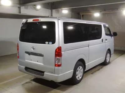 Toyota REGIUS ACE VAN