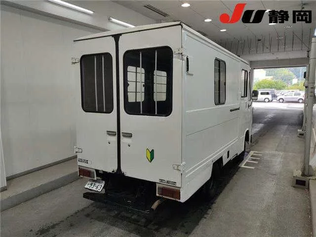 Toyota QUICKDELIVERY VAN