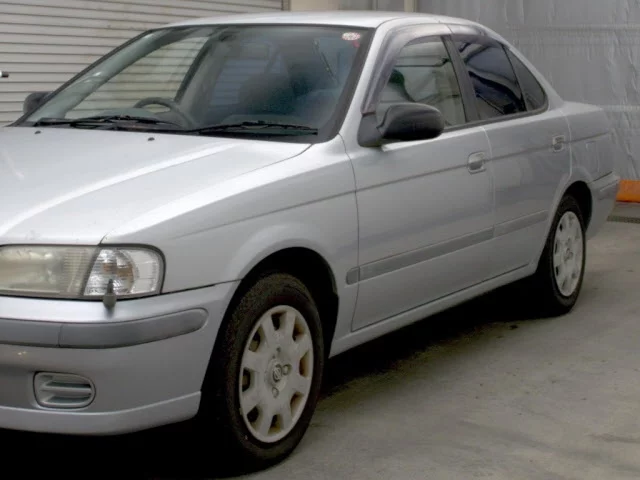 Nissan SUNNY