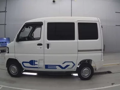 Mitsubishi MINICAB EV