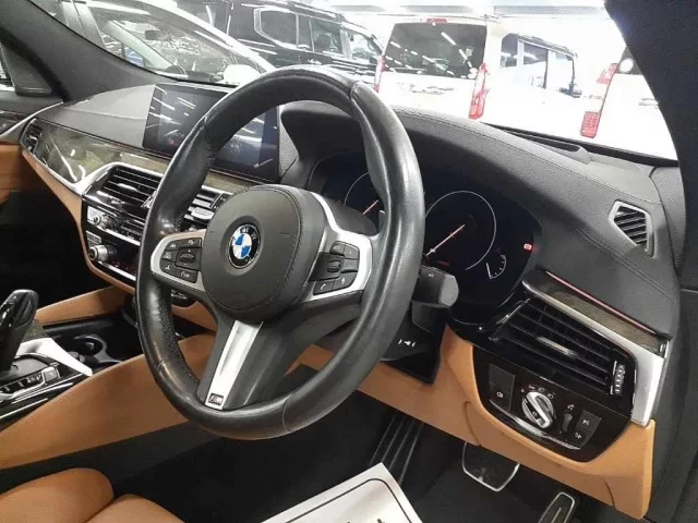 BMW 6-Series