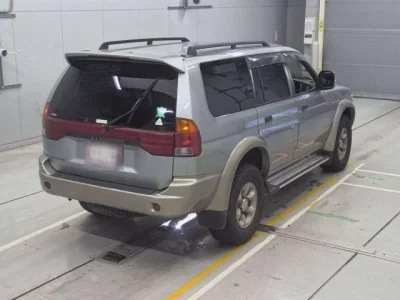 Mitsubishi CHALLENGER