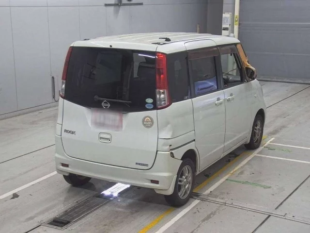 Nissan ROOX