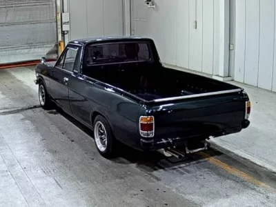 Nissan SUNNY TRUCK