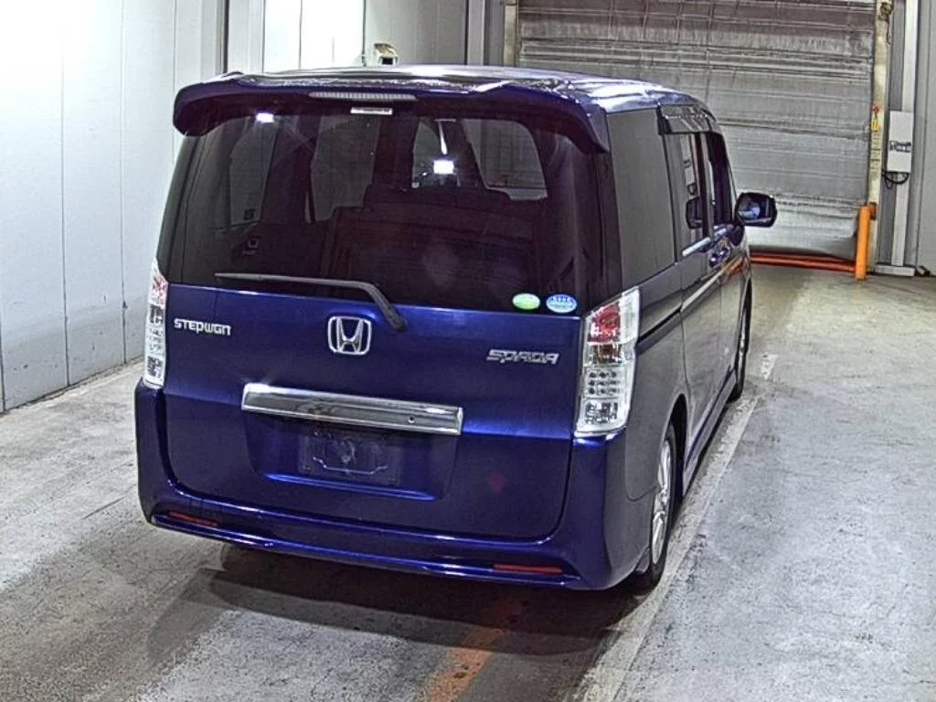 Honda STEP WAGON
