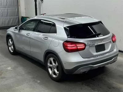 Mercedes-Benz GLA CLASS