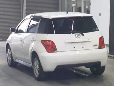 Toyota IST