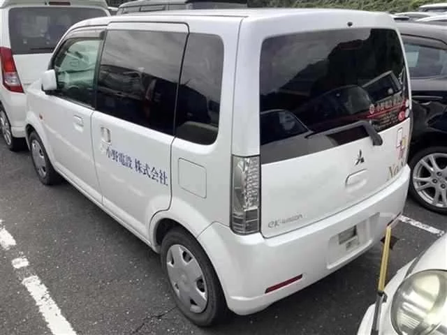 Mitsubishi EK WAGON