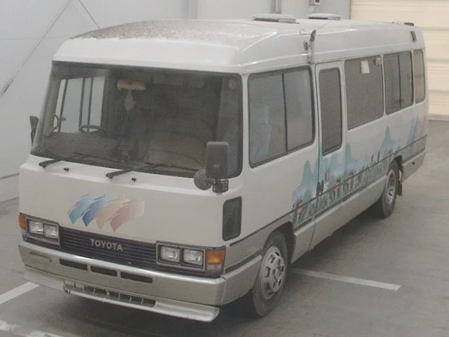 Toyota COASTER