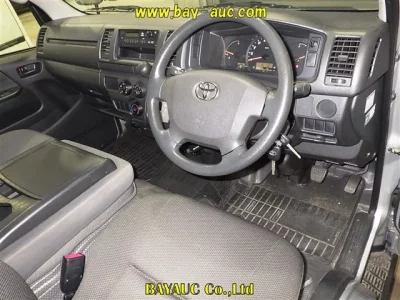 Toyota REGIUS ACE VAN