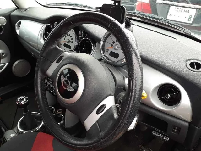 BMW MINI