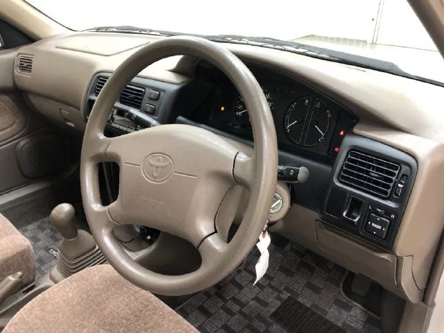 Toyota SPRINTER
