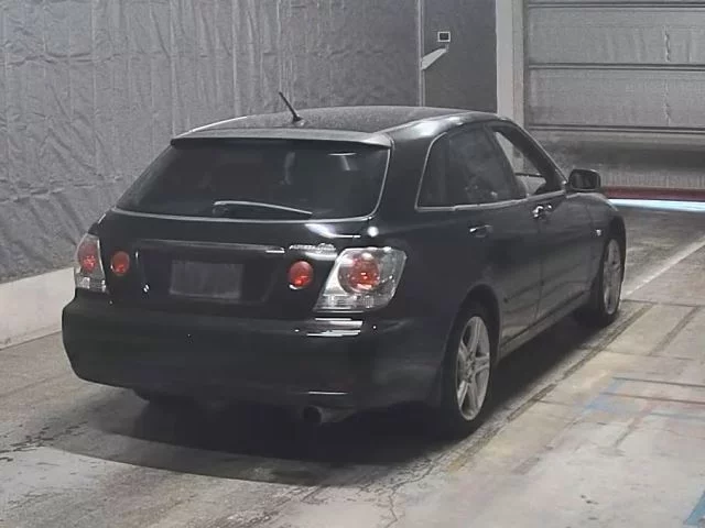 Toyota ALTEZZA WAGON