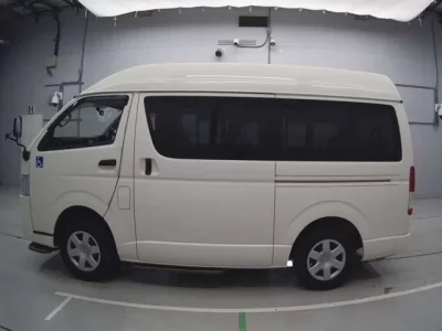 Toyota REGIUS ACE VAN