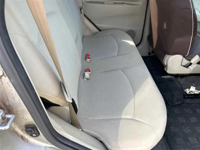 Mitsubishi COLT PLUS