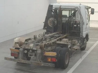 Mitsubishi FUSO FIGHTER