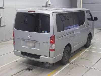 Toyota REGIUS ACE VAN