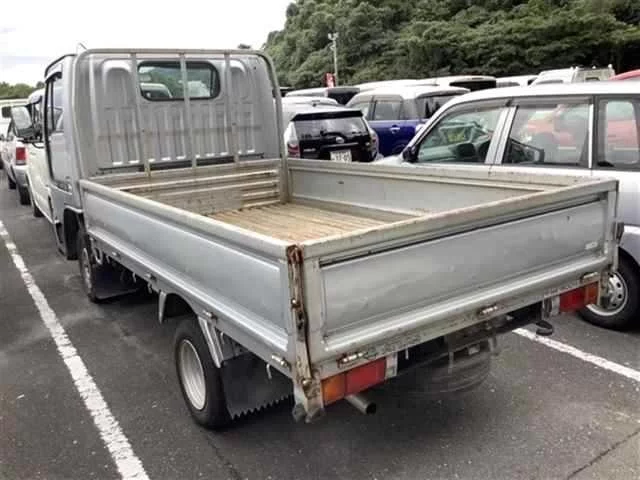 Nissan ATLAS