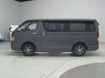 Toyota REGIUS ACE VAN
