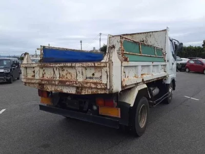 Mitsubishi FUSO FIGHTER