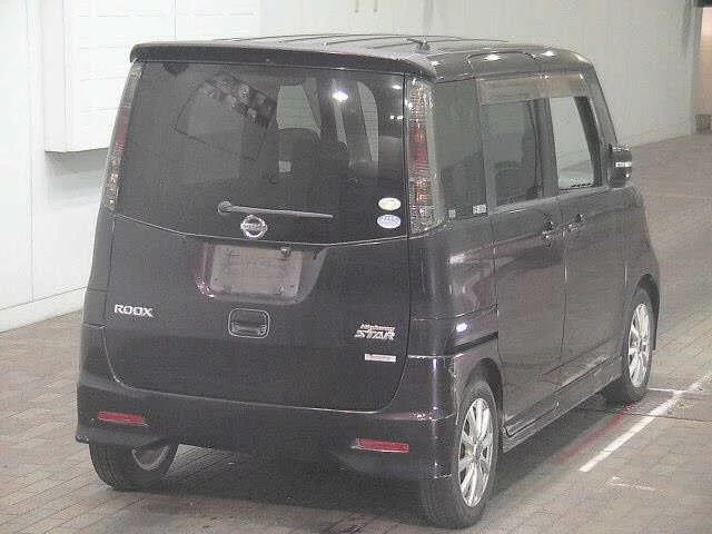 Nissan ROOX