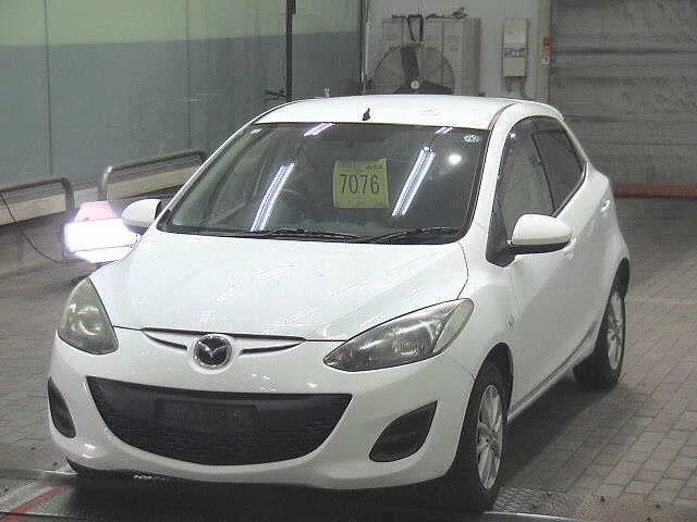 Mazda DEMIO