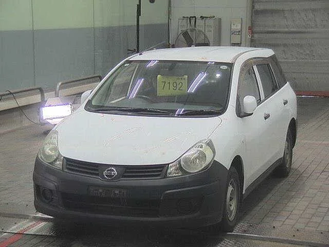 Nissan AD