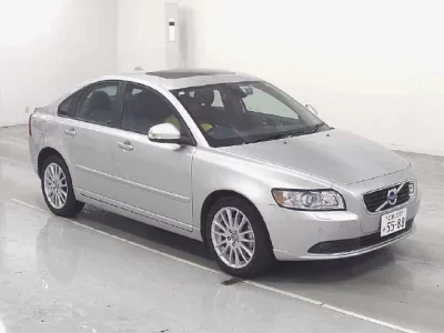 Volvo S40