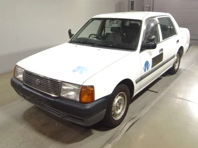 Toyota CROWN COMFORT
