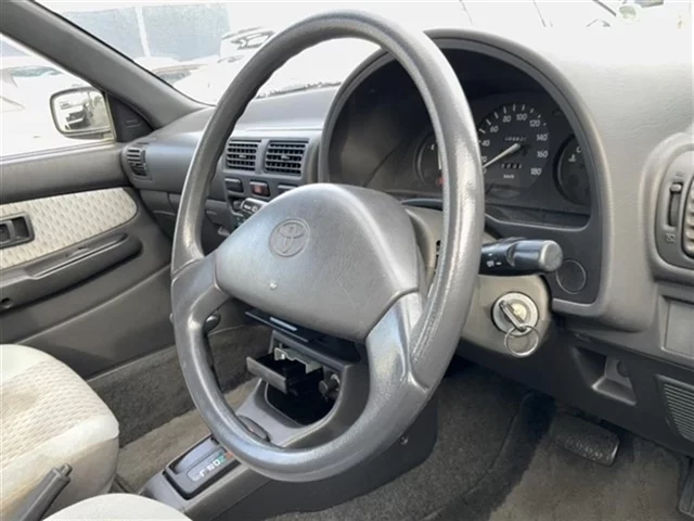 Toyota STARLET