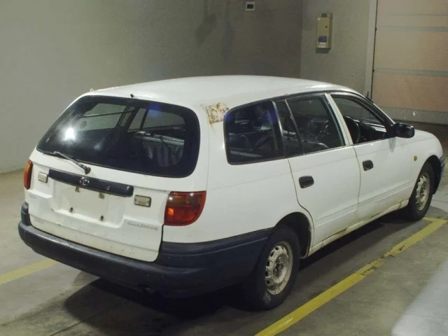 Toyota CALDINA VAN