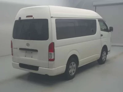 Toyota REGIUS ACE VAN