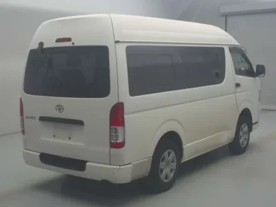 Toyota REGIUS ACE VAN