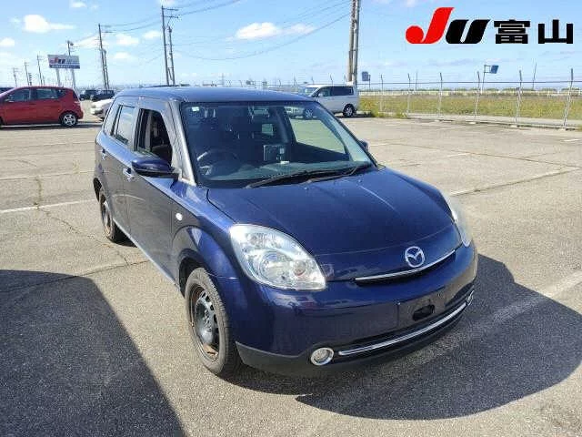 Mazda VERISA