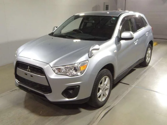 Mitsubishi RVR