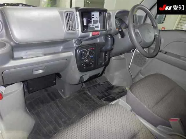Mitsubishi MINICAB VAN