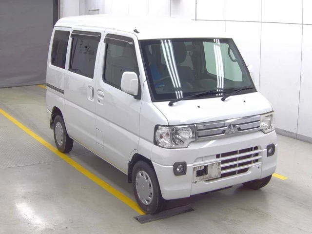 Mitsubishi MINICAB VAN