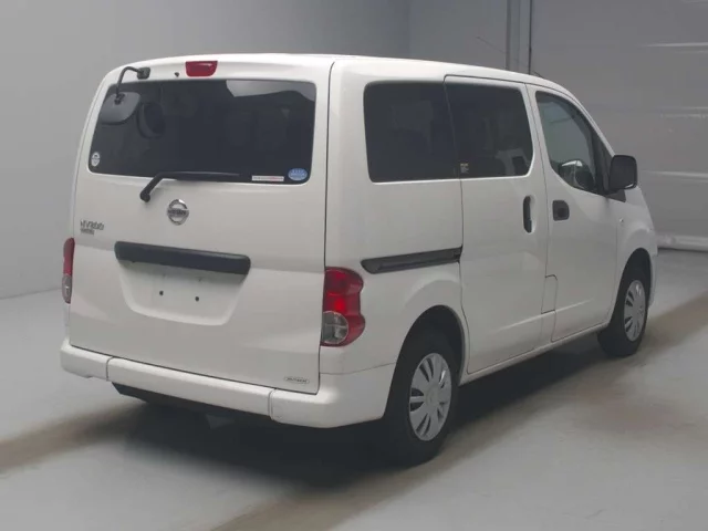 Nissan NV200