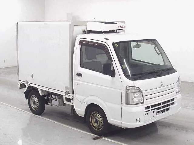 Mitsubishi MINICAB TRUCK