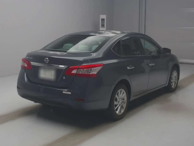 Nissan SYLPHY