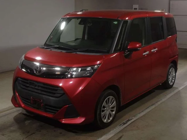 Toyota TANK