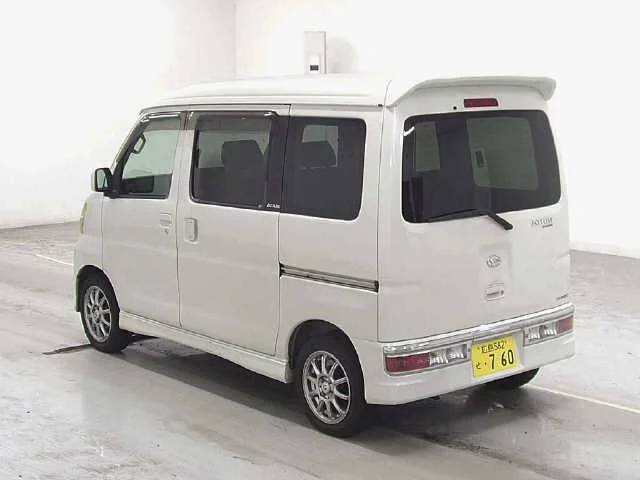 Daihatsu Atrai Wagon